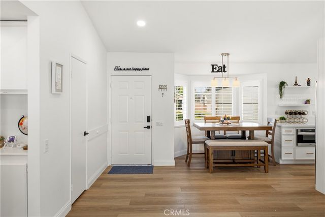 42370 Cosmic, Temecula, CA 92592