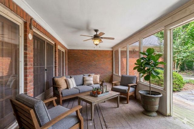 7168 EGERTON LN, Germantown, TN 38138