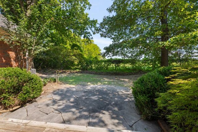 7168 EGERTON LN, Germantown, TN 38138