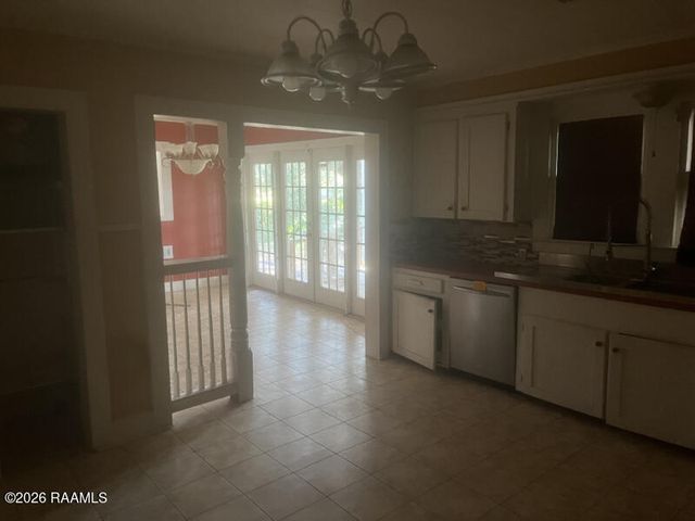 10305 Highway 182, Franklin, LA 70538