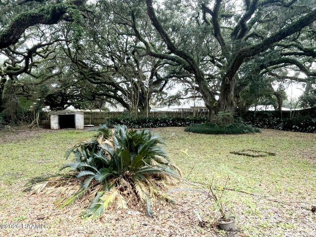 10305 Highway 182, Franklin, LA 70538