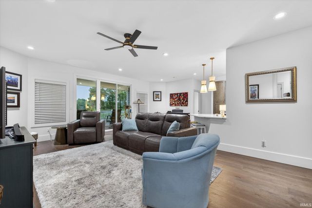 810 Spyglass Hill Drive, Bedford, IN 47421
