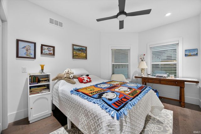 810 Spyglass Hill Drive, Bedford, IN 47421