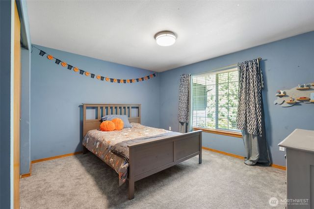 9193 SE Willock Road, Olalla, WA 98359