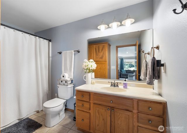 9193 SE Willock Road, Olalla, WA 98359