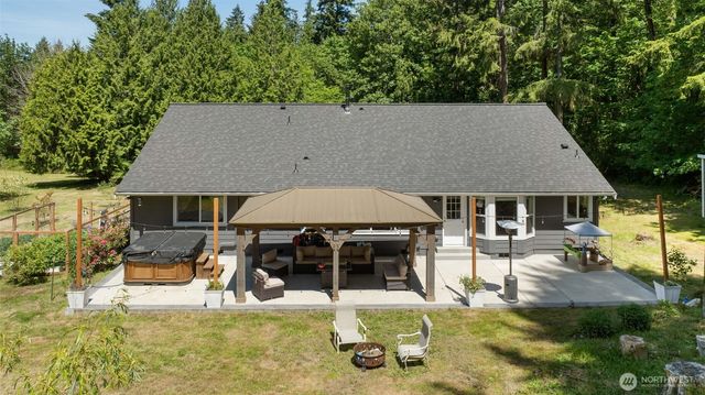 9193 SE Willock Road, Olalla, WA 98359