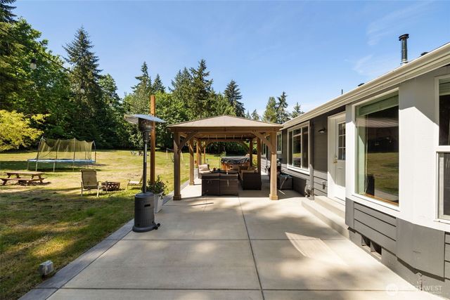 9193 SE Willock Road, Olalla, WA 98359