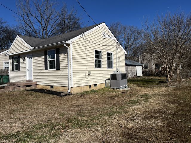 710 Delray Dr, Nashville, TN 37209