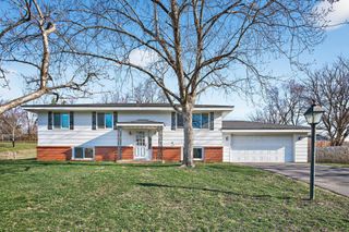 242 Mission Circle, Bloomington, MN 55420