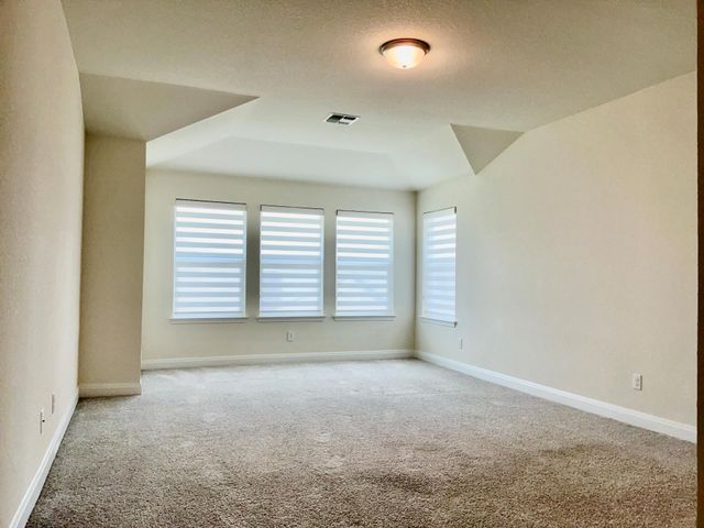 1008 Brenham LN, Leander, TX 78641