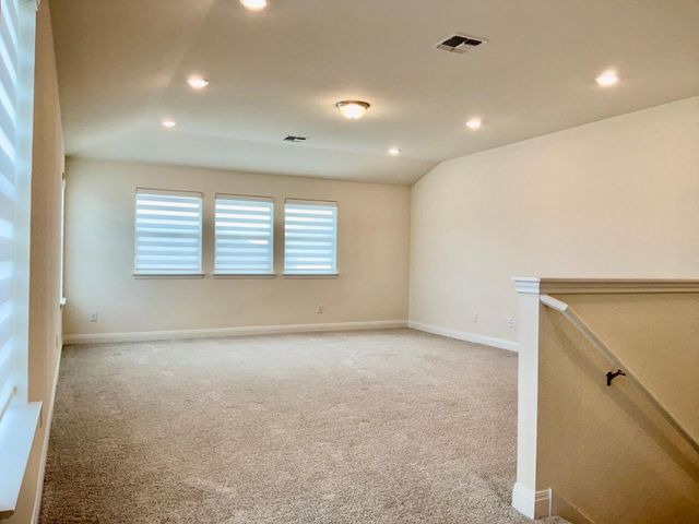 1008 Brenham LN, Leander, TX 78641