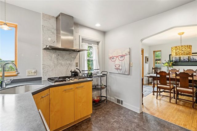 1912 Mount Royal Blvd, Shaler, PA 15116