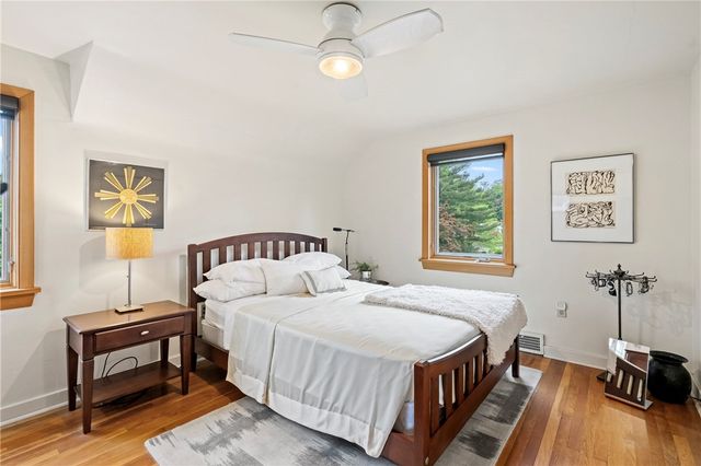 1912 Mount Royal Blvd, Shaler, PA 15116