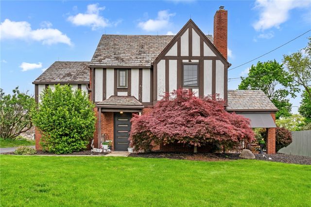 1912 Mount Royal Blvd, Shaler, PA 15116