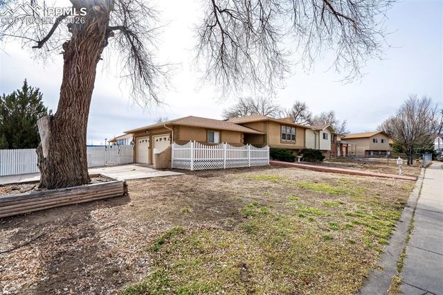 677 Fay Drive, Colorado Springs, CO 80911