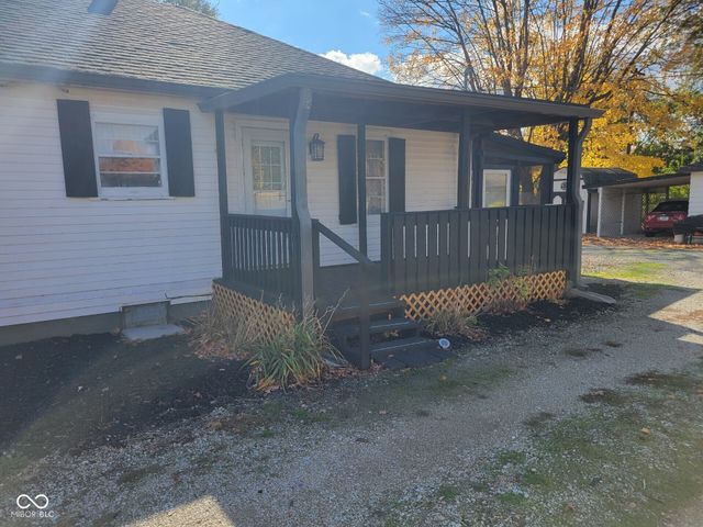 200 N Clay Street, Edinburgh, IN 46124