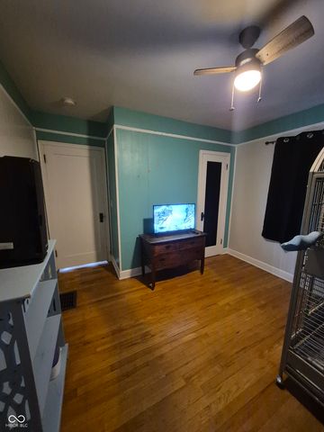 200 N Clay Street, Edinburgh, IN 46124