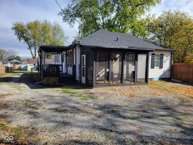 200 N Clay Street, Edinburgh, IN 46124