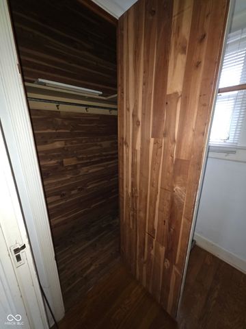 951 E Southern Avenue, Indianapolis, IN 46203