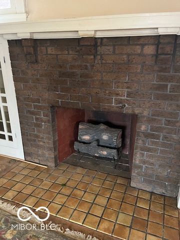 951 E Southern Avenue, Indianapolis, IN 46203