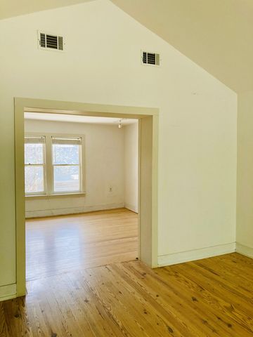 1105 W San Antonio St, Marfa, TX 79843