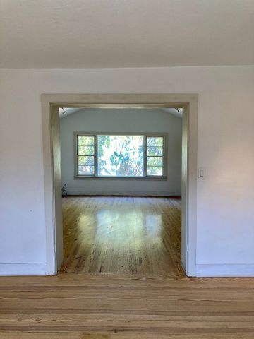 1105 W San Antonio St, Marfa, TX 79843