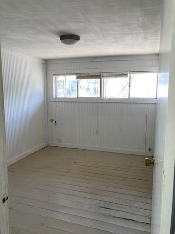 1105 W San Antonio St, Marfa, TX 79843