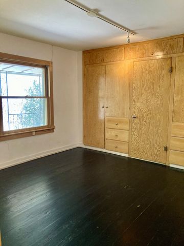 1105 W San Antonio St, Marfa, TX 79843