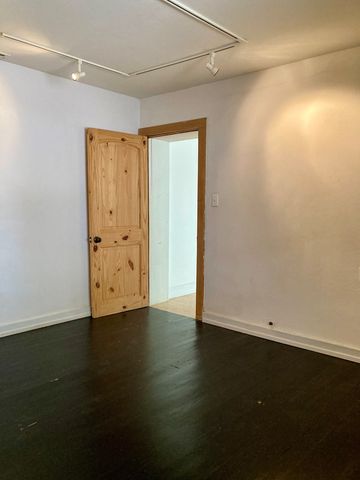 1105 W San Antonio St, Marfa, TX 79843