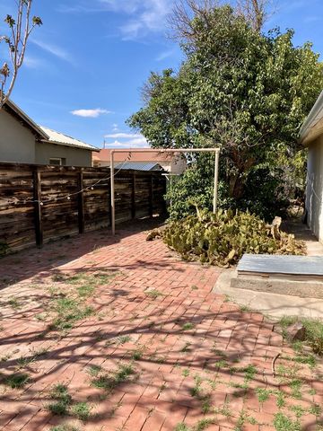 1105 W San Antonio St, Marfa, TX 79843