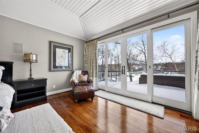 9 Woodview Drive, Lake St Louis, MO 63367