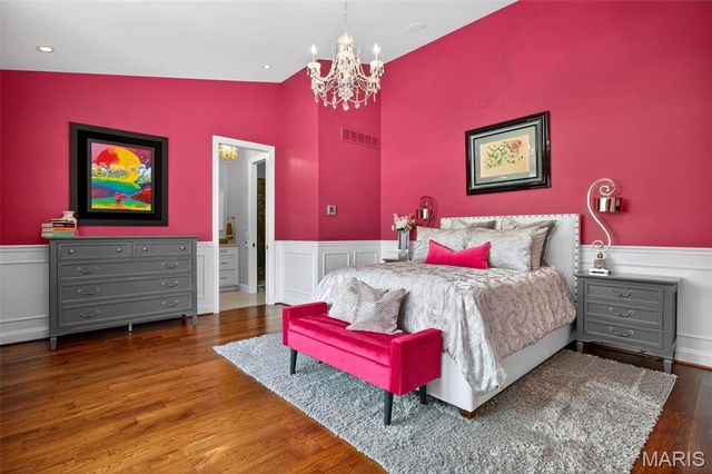 9 Woodview Drive, Lake St Louis, MO 63367