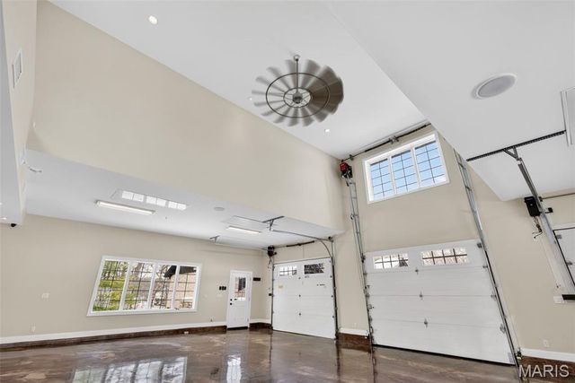 9 Woodview Drive, Lake St Louis, MO 63367