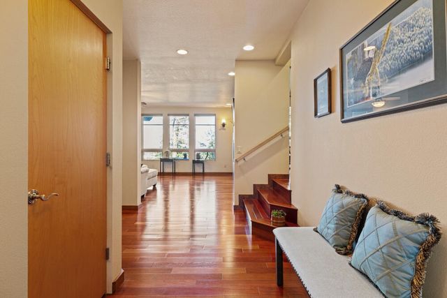 11421 Kestrel Road, Klamath Falls, OR 97601