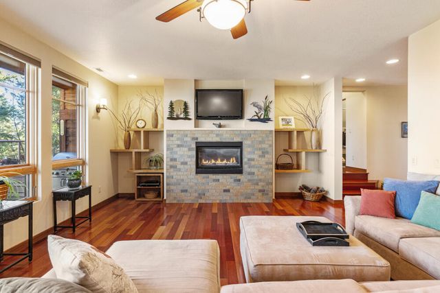 11421 Kestrel Road, Klamath Falls, OR 97601