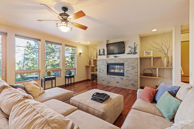 11421 Kestrel Road, Klamath Falls, OR 97601