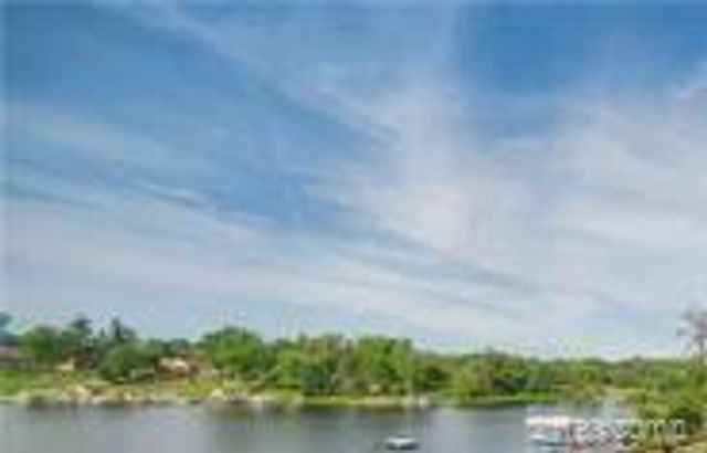 10418 King Road, Davisburg, MI 48350