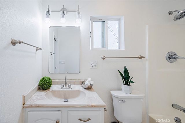 12519 Roseton, Norwalk, CA 90650