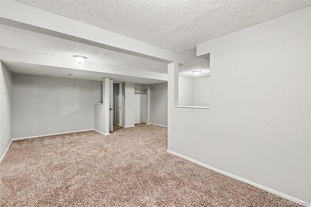 4386 S Blackhawk Way, Aurora, CO 80015