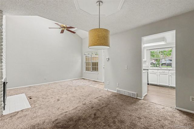 4386 S Blackhawk Way, Aurora, CO 80015