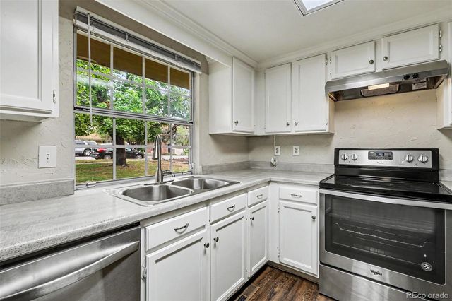 4386 S Blackhawk Way, Aurora, CO 80015