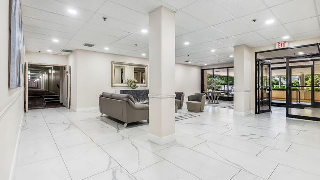 900 NE 195TH Street 217, Miami, FL 33179