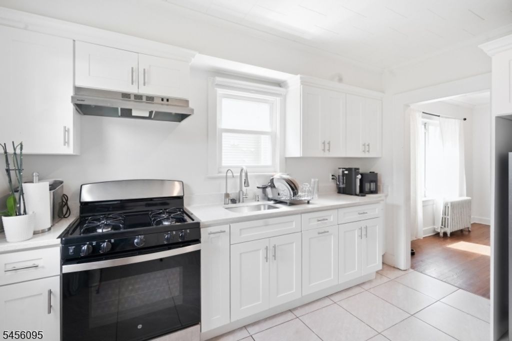 168 Garden Ave, Belleville Twp., NJ 07109 — photo 3