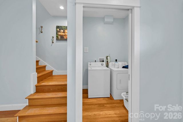 406 Kessler Place, Asheville, NC 28804