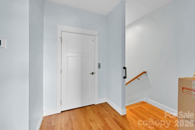406 Kessler Place, Asheville, NC 28804