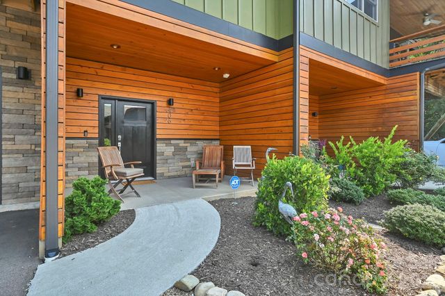 406 Kessler Place, Asheville, NC 28804