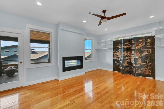 406 Kessler Place, Asheville, NC 28804