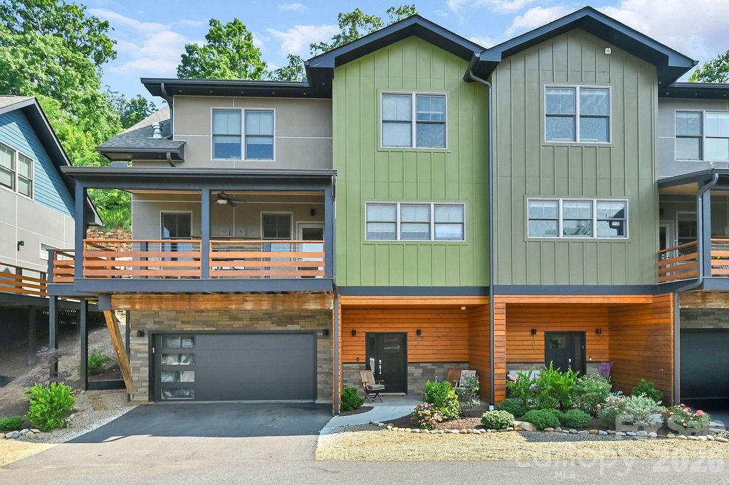 406 Kessler Place, Asheville, NC 28804