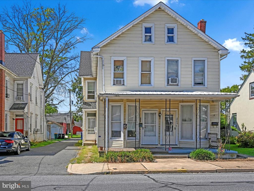 234 CHURCH AVE, Ephrata, PA 17522