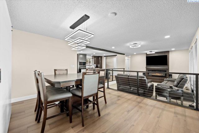 509 S Kellogg St, Kennewick, WA 99336